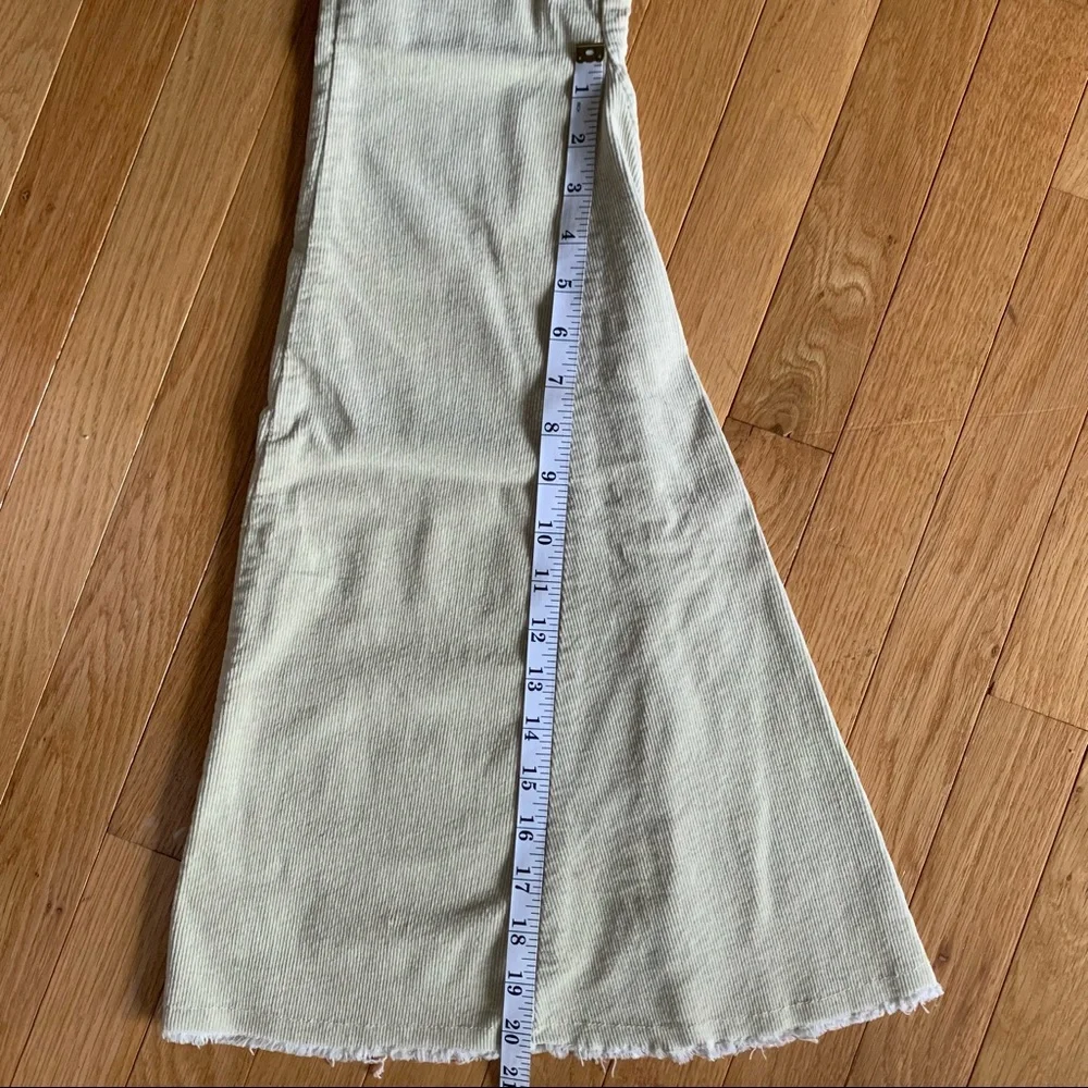 Altar’d State Women’s Ella Corduroy Flare Pants - Picture 8 of 14